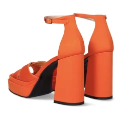 Sandalia De Salto 600 Baci Laranja
