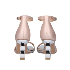 Sandalia De Salto Baixo 23V Lilian-055 Prata