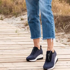 Sneaker Plataforma Azul Ex24 Com Brilhantes